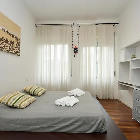 Life - Duomo Cozy Flat - Free Indoor Parking Apartment